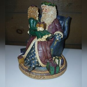 Vintage Nicholas And Victoria Figurine 1995 Santa Chair With Little Girl 7 Inch